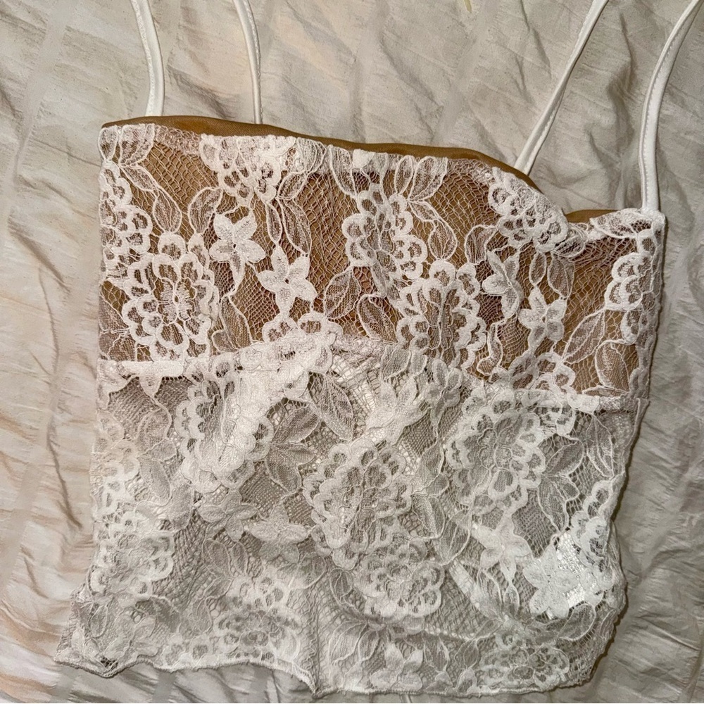 White Mesh+ Lace backless top – corset style back ties | sheer, Romantic & Sexy - Picture 2 of 6